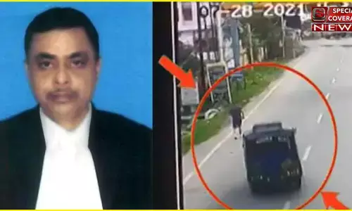 धनबाद में जज उत्तम आनंद की मौत का मामला गहराया, जांच के लिए टीम गठिटत, ऑटो की टक्कर का CCTV आया सामने धनबाद में जज उत्तम आनंद की मौत का मामला गहराया, जांच के लिए टीम गठिटत, ऑटो की टक्कर का CCTV आया सामने