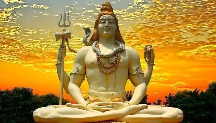 आखिर शिव को क्यों पसंद है सावन का महीना........