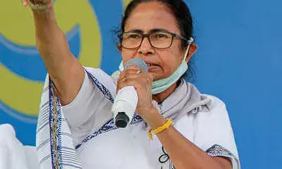 खेला होबे : ममता बनर्जी को लेकर राजू पारुलेकर का लिख दिया पूरा लेख खेला होबे : ममता बनर्जी को लेकर राजू पारुलेकर का लिख दिया पूरा लेख