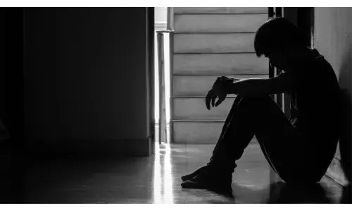 ऑनलाइन गेम ने एक माँ से उसके बेटे को छीन लिया,जाने क्या है माजरा ऑनलाइन गेम ने एक माँ से उसके बेटे को छीन लिया,जाने क्या है माजरा