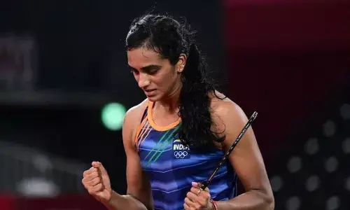 पीवी सिंधु को सेमीफाइनल में मिली हार, गोल्ड मेडल जीतने का टूटा सपना, ब्रॉन्ज मेडल की आस बरकरार पीवी सिंधु को सेमीफाइनल में मिली हार, गोल्ड मेडल जीतने का टूटा सपना, ब्रॉन्ज मेडल की आस बरकरार