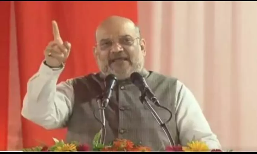 लखनऊ में अमित शाह बोले- ....उनसे सावाधन रहें, अब यूपी की कानून व्यवस्था देश में सबसे ऊपर है लखनऊ में अमित शाह बोले- ....उनसे सावाधन रहें, अब यूपी की कानून व्यवस्था देश में सबसे ऊपर है