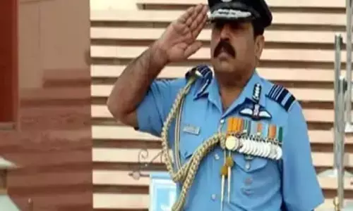 वायु सेना प्रमुख संयुक्त अरब अमीरात की यात्रा पर रवाना..