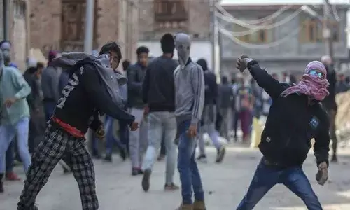 जम्मू-कश्मीर में अब पासपोर्ट, सरकारी सेवाओं के लिए सुरक्षा मंजूरी खर्च होगी