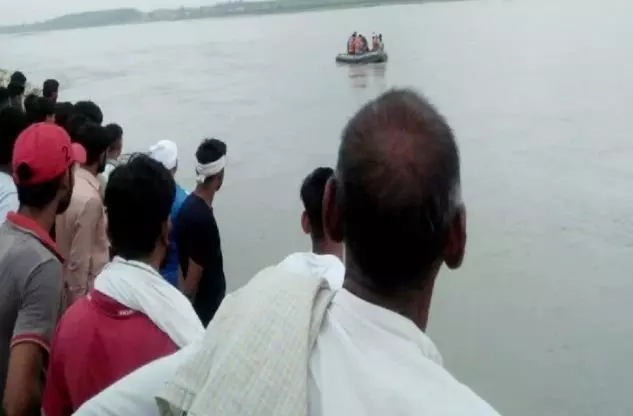 प्रेमिका को यमुना में क्यों दिया धक्का, प्रेमी से पूछताछ में हुआ खुलासा प्रेमिका को यमुना में क्यों दिया धक्का, प्रेमी से पूछताछ में हुआ खुलासा