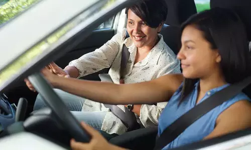 मौजूदा नियमों में बदलाव, ड्राइविंग लाइसेंस बनवाना हुआ और आसान मौजूदा नियमों में बदलाव, ड्राइविंग लाइसेंस बनवाना हुआ और आसान