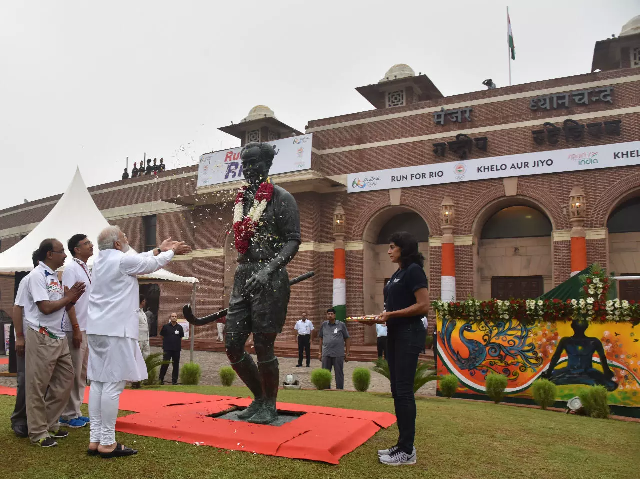 पीएम मोदी ने की बड़ी घोषणा, राजीव गांधी खेल रत्न पुरस्कार का नाम मेजर ध्यानचंद के नाम पर हुआ