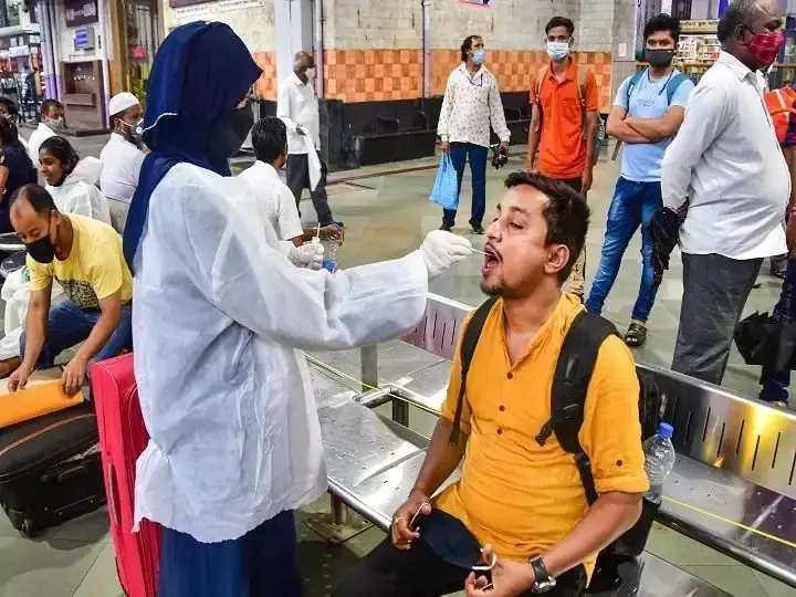 Corona Update: कोरोना अपडेट: फिर बढ़ी कोरोना की रफ्तार, पिछले 24 घंटे में आए 45 हजार नए मामले Corona Update: कोरोना अपडेट: फिर बढ़ी कोरोना की रफ्तार, पिछले 24 घंटे में आए 45 हजार नए मामले