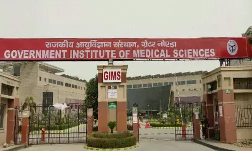 कोविड-19 की संभावित तीसरी लहर को लेकर अस्पताल प्रबंधन के नोएडा में बड़ी बैठक दिए निर्देश कोविड-19 की संभावित तीसरी लहर को लेकर अस्पताल प्रबंधन के नोएडा में बड़ी बैठक दिए निर्देश