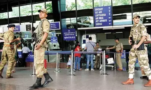 IGI एयरपोर्ट को बम से उड़ाने की धमकी: अल कायदा सरगना के नाम से मिला धमकी भरा ई-मेल, सुरक्षा एजेंसी सतर्क IGI एयरपोर्ट को बम से उड़ाने की धमकी: अल कायदा सरगना के नाम से मिला धमकी भरा ई-मेल, सुरक्षा एजेंसी सतर्क
