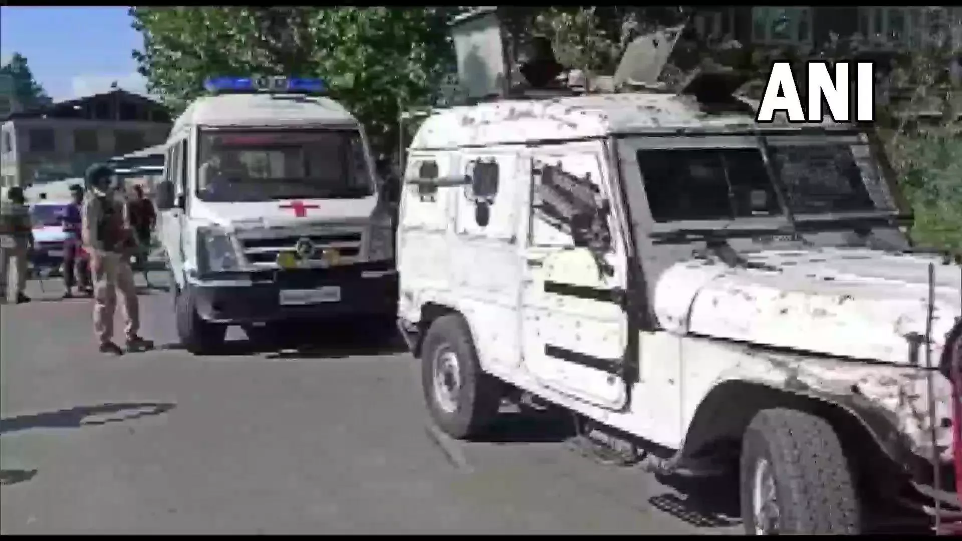 बीजेपी जिलाध्यक्ष और उनकी पत्नी की गोली मारकर हत्या बीजेपी जिलाध्यक्ष और उनकी पत्नी की गोली मारकर हत्या