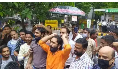 दिल्ली नारेबाजी मामला:ओवैसी ने जताई आपत्ति,दिल्ली पुलिस ने दर्ज की FIR