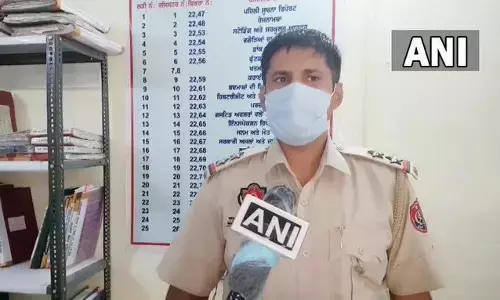 लुधियाना में एक व्यक्ति ने घरेलू विवाद की वजह से पत्नी और सास को गोली मार दी लुधियाना में एक व्यक्ति ने घरेलू विवाद की वजह से पत्नी और सास को गोली मार दी