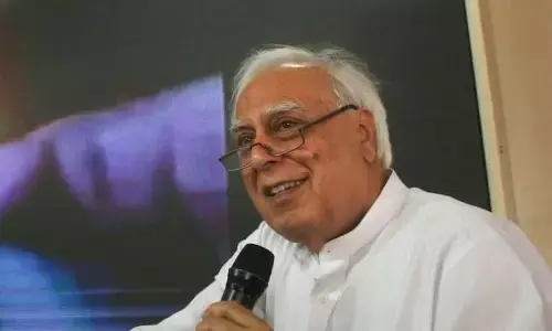 कपिल सिब्बल की कांग्रेस को दो टूक कहा , पार्टी में संवाद की कमी चिंता का कारण कपिल सिब्बल की कांग्रेस को दो टूक कहा , पार्टी में संवाद की कमी चिंता का कारण