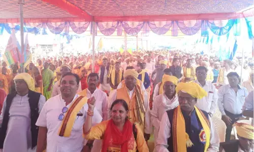विश्व आदिवासी दिवस पर, तीन कृषि कानून निरस्त करने की उठी मांग विश्व आदिवासी दिवस पर, तीन कृषि कानून निरस्त करने की उठी मांग