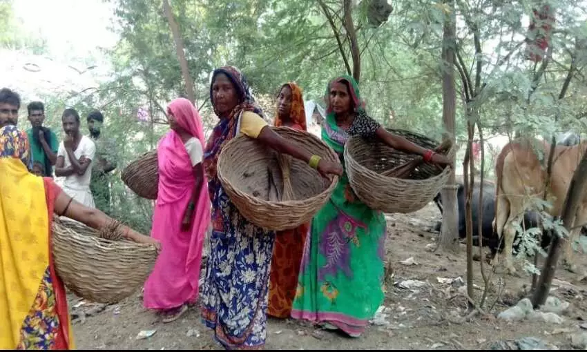 भारत आज भी मैला ढोने वाली प्रथा से मुक्त नहीं