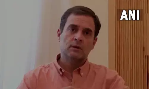 ट्विटर पर बरसे राहुल गांधी, ट्विटर ने कहा, हम अब भी अपनी राय पर कायम ट्विटर पर बरसे राहुल गांधी, ट्विटर ने कहा, हम अब भी अपनी राय पर कायम