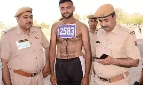 नहीं देखा ऐसा धावक मैंने दर्जनों भर्तियां देखी हैं, लेकिन ऐसा धावक आज तक - आईजी गिरधारी लाल शर्मा नहीं देखा ऐसा धावक मैंने दर्जनों भर्तियां देखी हैं, लेकिन ऐसा धावक आज तक - आईजी गिरधारी लाल शर्मा