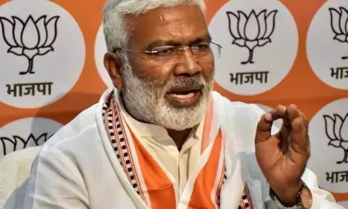 Swatantra Dev Singh resigns स्वतंत्र देव सिंह ने दिया यूपी बीजेपी अध्यक्ष पद से इस्तीफा Swatantra Dev Singh resigns स्वतंत्र देव सिंह ने दिया यूपी बीजेपी अध्यक्ष पद से इस्तीफा