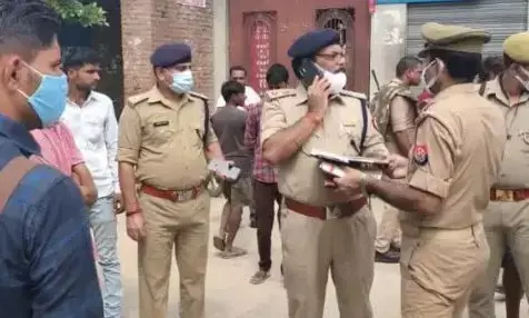 गालीगलौज और कहासुनी के अगले दिन किसान को मारी तीन गोलियां, इलाके में सनसनी गालीगलौज और कहासुनी के अगले दिन किसान को मारी तीन गोलियां, इलाके में सनसनी