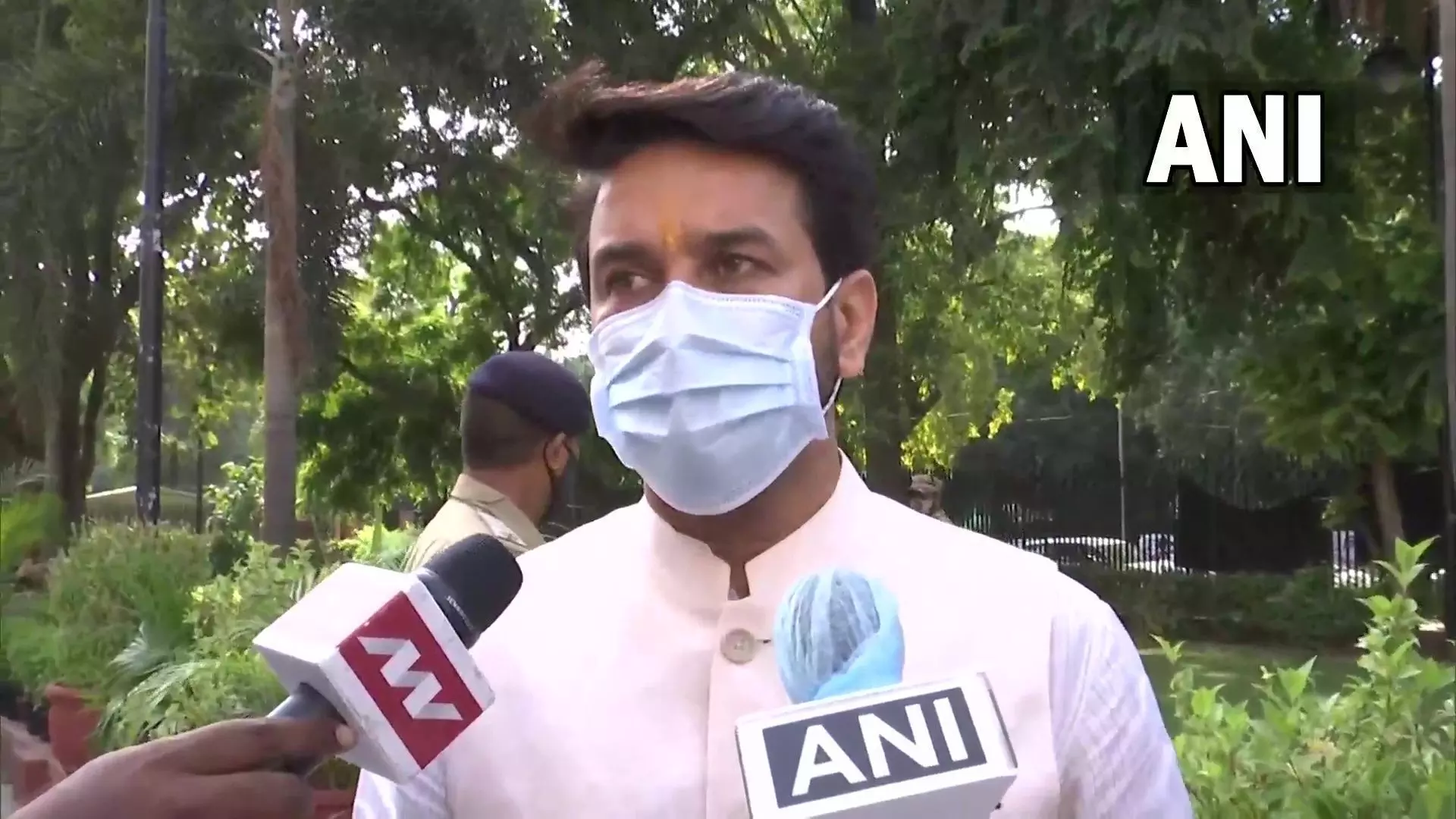 संजय राउत के बयान पर अनुराग ठाकुर ने किया पलटवार संजय राउत के बयान पर अनुराग ठाकुर ने किया पलटवार