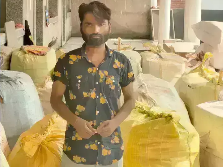 बरेली: पुलिस ने अवैध पान मसाला बनाने वाले फैक्ट्री का किया भंडाफोड़,एक आरोप गिरफ्तार बरेली: पुलिस ने अवैध पान मसाला बनाने वाले फैक्ट्री का किया भंडाफोड़,एक आरोप गिरफ्तार