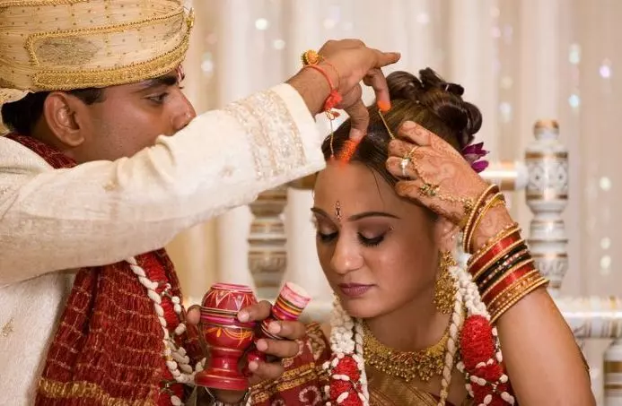 नाबालिग से रेप के आरोप में जेल गया युवक की इंटरेस्टिंग लव स्टोरी नाबालिग से रेप के आरोप में जेल गया युवक की इंटरेस्टिंग लव स्टोरी