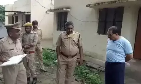 рддрд╛рдмреЬрддреЛреЬ рдлрд╛рдпрд░рд┐рдВрдЧ рд╕реЗ рдЧреВрдВрдЬрд╛ рдЬреЗрд▓ рдкрд░рд┐рд╕рд░, рдбрд┐рдкреНрдЯреА рдЬреЗрд▓рд░ рдиреЗ рдШрд░ рдореЗрдВ рдШреБрд╕рдХрд░ рдЕрдкрдиреА рдмрдЪрд╛рдИ рдЬрд╛рди рддрд╛рдмреЬрддреЛреЬ рдлрд╛рдпрд░рд┐рдВрдЧ рд╕реЗ рдЧреВрдВрдЬрд╛ рдЬреЗрд▓ рдкрд░рд┐рд╕рд░, рдбрд┐рдкреНрдЯреА рдЬреЗрд▓рд░ рдиреЗ рдШрд░ рдореЗрдВ рдШреБрд╕рдХрд░ рдЕрдкрдиреА рдмрдЪрд╛рдИ рдЬрд╛рди