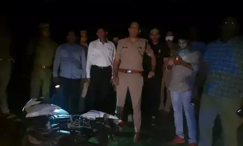 लूटी गयी इन्सास रायफल बरामद, महिला सहित तीन गिरफ्तार