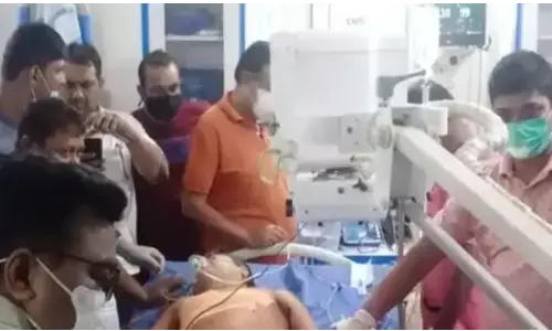 नर्सिंग होम में घुसकर डॉक्टर और नर्स को बदमाशों ने मारी गोली , नर्स की मौत नर्सिंग होम में घुसकर डॉक्टर और नर्स को बदमाशों ने मारी गोली , नर्स की मौत