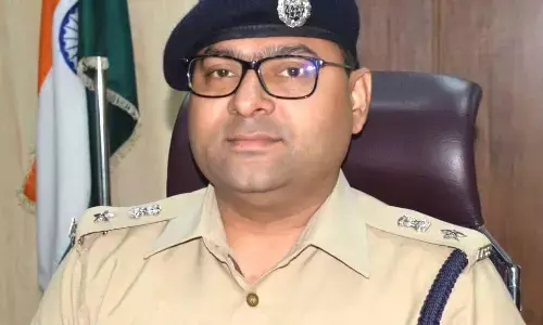 एसपी हरदोई ने की शराब माफिया की पचास लाख की संपत्ति कुर्क एसपी हरदोई ने की शराब माफिया की पचास लाख की संपत्ति कुर्क