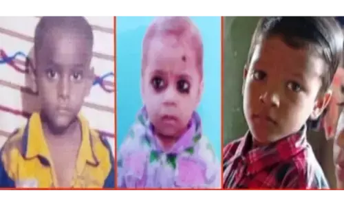 उफनाई नदी में तीन मासूम बच्चों के डूबने से हुई मौत, परिवारों में मचा कोहराम उफनाई नदी में तीन मासूम बच्चों के डूबने से हुई मौत, परिवारों में मचा कोहराम