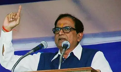 बसपा महासचिव सतीश चंद्र मिश्रा ने योगी सरकार पर जमकर बोला हमला बसपा महासचिव सतीश चंद्र मिश्रा ने योगी सरकार पर जमकर बोला हमला