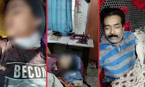 आर्थिक तंगी से जूझ रहे इंजीनियर ने पत्नी के साथ जहर पिया, बेटे-बेटी का काटा गला, 2 की मौत, दो का इलाज जारी आर्थिक तंगी से जूझ रहे इंजीनियर ने पत्नी के साथ जहर पिया, बेटे-बेटी का काटा गला, 2 की मौत, दो का इलाज जारी