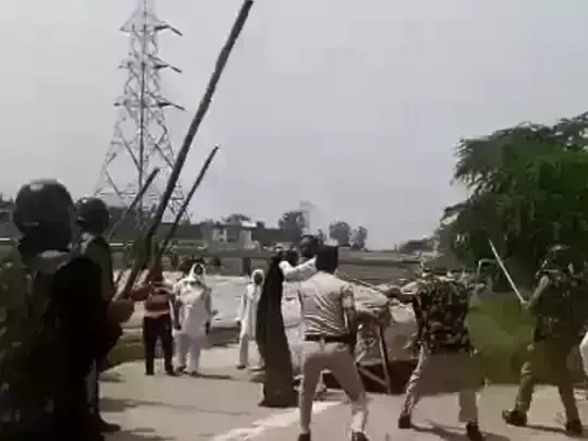 पुलिस ने किसानों पर बरसाई लाठी,कई गंभीर रूप से घायल