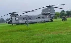 इमरजेंसी लैंडिंग के बाद चौथे दिन वायु सेना के हेलिकॉप्टर चिनूक ने भरी उड़ान