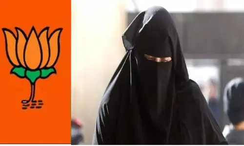 भाजपा को वाेट देने पर चढ़ा पति का पारा, पत्नी को घर से बाहर कर दे डाली धमकी भाजपा को वाेट देने पर चढ़ा पति का पारा, पत्नी को घर से बाहर कर दे डाली धमकी