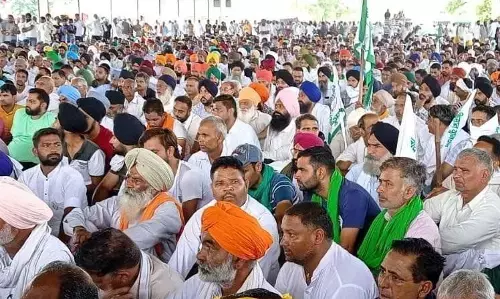 किसानों की महापंचायत में तीन बड़े फैसले,आंदोलन की दी चेतावनी