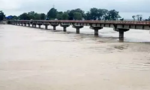 बादल फटने से शारदा नदी का जलस्तर अचानक बढ़ा,जिलाधिकारी  ने दिया निर्देश बादल फटने से शारदा नदी का जलस्तर अचानक बढ़ा,जिलाधिकारी  ने दिया निर्देश