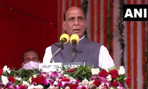 राजधानी लखनऊ को मिली 1,710 करोड़ की 180 विकास परियोजनाओं की सौगात, राजनाथ ने किया सीएम योगी का गुणगान राजधानी लखनऊ को मिली 1,710 करोड़ की 180 विकास परियोजनाओं की सौगात, राजनाथ ने किया सीएम योगी का गुणगान