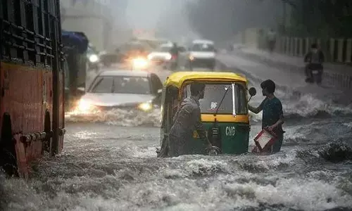 рджрд┐рд▓реНтАНрд▓реА-рдПрдирд╕реАрдЖрд░ рдореЗрдВ рднрд╛рд░реА рдмрд╛рд░рд┐рд╢, рдореМрд╕рдо рд╣реБрдЖ рд╕реБрд╣рд╛рдирд╛, рдЬрдЧрд╣-рдЬрдЧрд╣ рдЬрд▓рднрд░рд╛рд╡ рдиреЗ рдмрдврд╝рд╛рдИ рдореБрд╢реНрдХрд┐рд▓реЗрдВ рджрд┐рд▓реНтАНрд▓реА-рдПрдирд╕реАрдЖрд░ рдореЗрдВ рднрд╛рд░реА рдмрд╛рд░рд┐рд╢, рдореМрд╕рдо рд╣реБрдЖ рд╕реБрд╣рд╛рдирд╛, рдЬрдЧрд╣-рдЬрдЧрд╣ рдЬрд▓рднрд░рд╛рд╡ рдиреЗ рдмрдврд╝рд╛рдИ рдореБрд╢реНрдХрд┐рд▓реЗрдВ