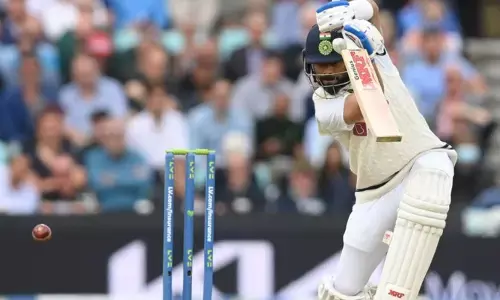 विराट कोहली ने चौथे टेस्ट में रचा इतिहास, तोड़ डाला महान सचिन तेंदुलकर का ये रिकॉर्ड विराट कोहली ने चौथे टेस्ट में रचा इतिहास, तोड़ डाला महान सचिन तेंदुलकर का ये रिकॉर्ड