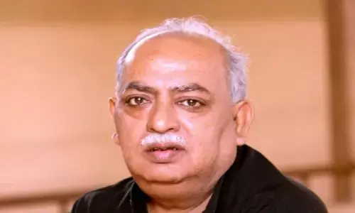 शायर मुनव्वर राना की मुश्किलें बढ़ीं, हाई कोर्ट का FIR खारिज करने के साथ गिरफ्तारी पर रोक लगाने से इन्कार शायर मुनव्वर राना की मुश्किलें बढ़ीं, हाई कोर्ट का FIR खारिज करने के साथ गिरफ्तारी पर रोक लगाने से इन्कार