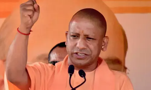 जानिए किस विभाग में 10 हजार भर्ती करेगी योगी सरकार, CM ने दिए ये आदेश जानिए किस विभाग में 10 हजार भर्ती करेगी योगी सरकार, CM ने दिए ये आदेश