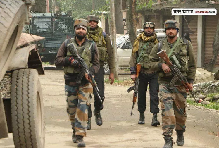 ऐसा क्यों? कश्मीर में मोबाइल इंटरनेट सेवा फिर से बंद ऐसा क्यों? कश्मीर में मोबाइल इंटरनेट सेवा फिर से बंद