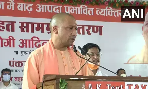 बारिश में जिनके घर गिरे हैं उन्हें आवास दिलवाएगी यूपी सरकार बारिश में जिनके घर गिरे हैं उन्हें आवास दिलवाएगी यूपी सरकार
