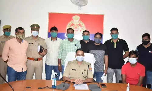 एसपी हाथरस ने किया बड़ा खुलासा, संदिग्ध परिस्थितियों में गायब युवक को किया सकुशल बरामद, असलियत जानकर उड़ जायेंगे होश एसपी हाथरस ने किया बड़ा खुलासा, संदिग्ध परिस्थितियों में गायब युवक को किया सकुशल बरामद, असलियत जानकर उड़ जायेंगे होश