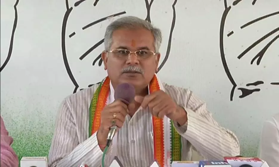 सीएम भूपेश बघेल के पिता पर हुई FIR, सीएम ने दिया ये बयान सीएम भूपेश बघेल के पिता पर हुई FIR, सीएम ने दिया ये बयान