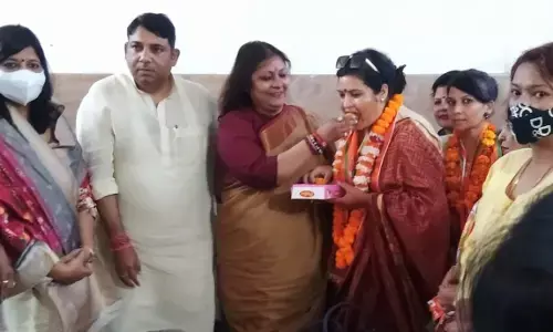 पूनम कौशिक ने कराई पूर्व महिला काग्रेस कमेटी के जिलाध्यक्ष की भाजपा मे ज्वाइनिंग