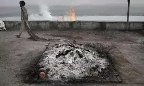 गीत : मेरी अगर अस्थियां बीनो गीत : मेरी अगर अस्थियां बीनो